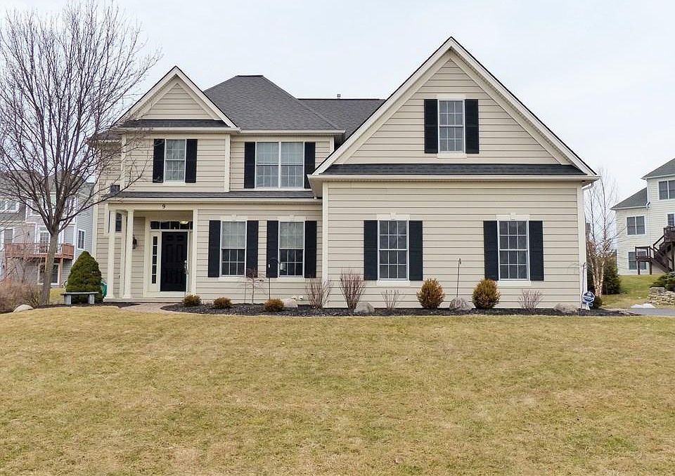 1st image of 9 Amber Hill Dr