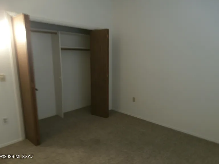 1690 W Retorno De Manana — Photo 21