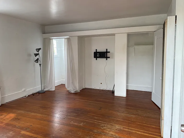 1444 Glendale Blvd #8 — Photo 6