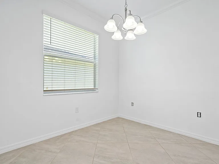 4288 Lemongrass Dr — Photo 9