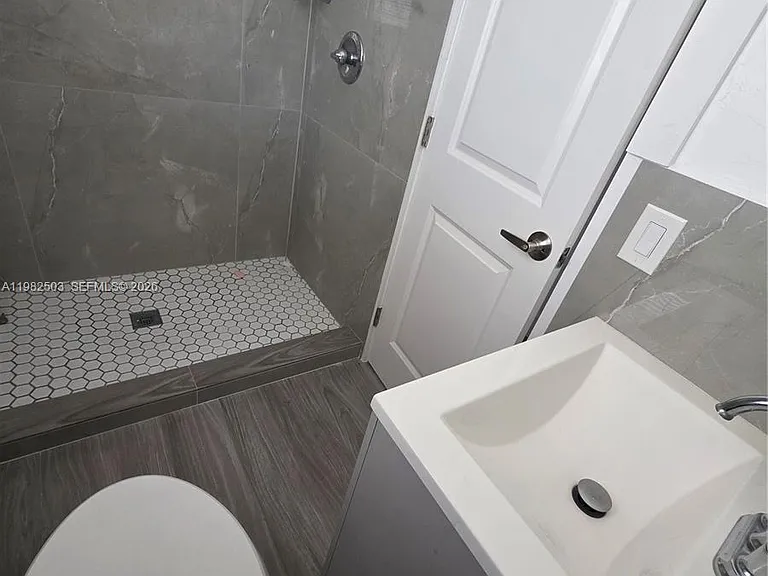 57 Esplanade Dr #C — Photo 11