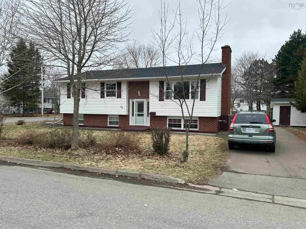 29 Maclellan St, Antigonish, NS B2G 1V6