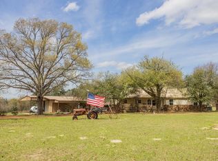 1400 An County Rd #441, Palestine, TX 75803