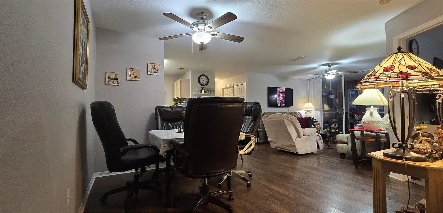 3 bed, 2.0 bath, 1193 sqft, $2,800 — Photo 3