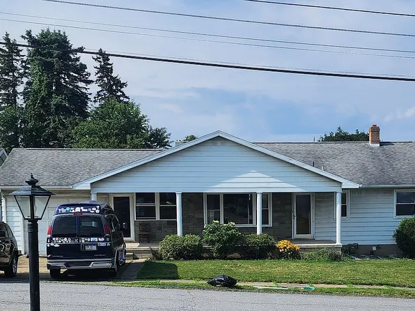 106 Varhley St, Dunmore, PA 18512