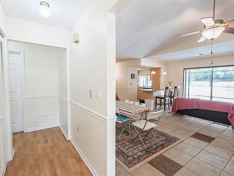 13009 Club Dr — Photo 4