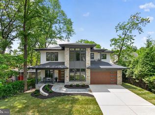 6210 Dahlonega Rd, Bethesda, MD 20816