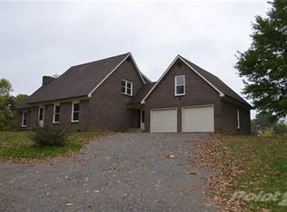 2412 Renaker Berry Rd, Berry, KY 41003