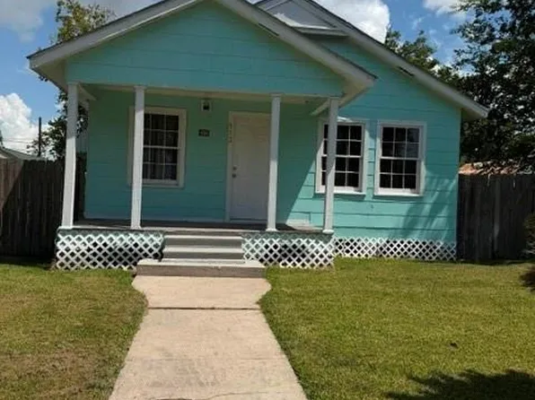 512 Stimpson St, Baytown, TX 77520