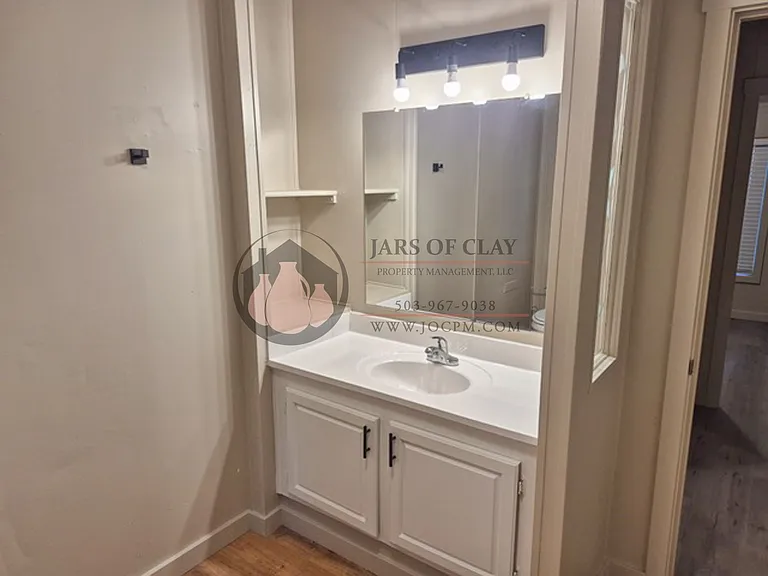 315 SW Twin Oaks Cir #29 — Photo 10