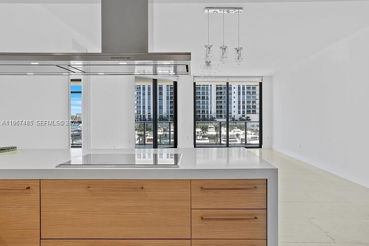 1st image of 17301 Biscayne Blvd APT 305