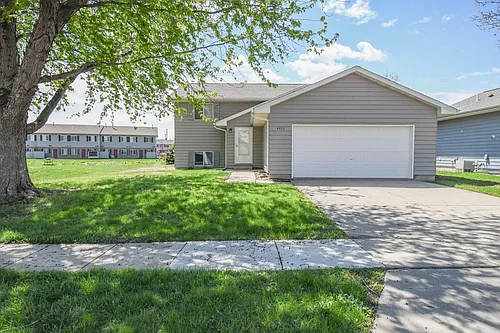 4405 W Antelope Dr Photo 1