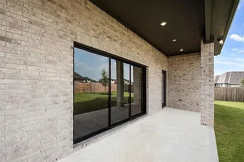 4611 Columbus Dr — Photo 18