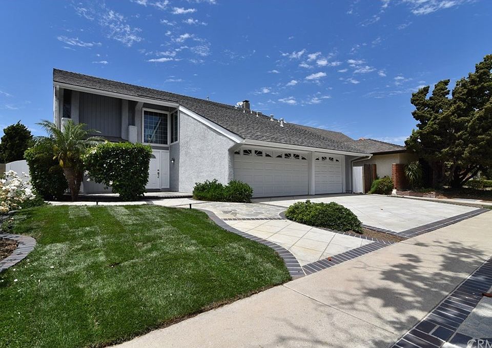 1st image of 14651 Alder Ln