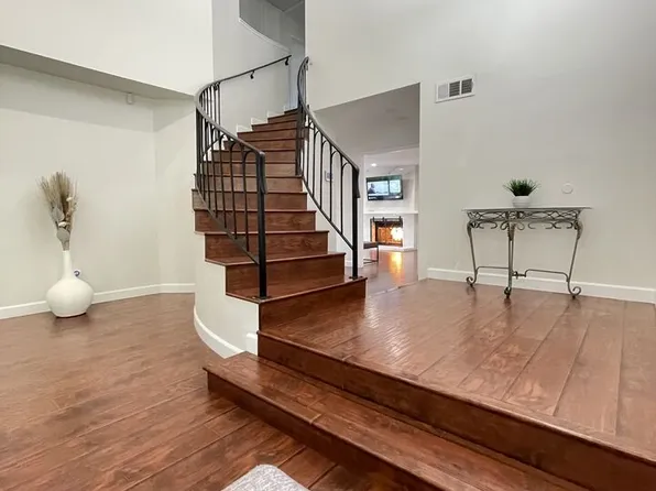 11158 Newcastle Ave, Granada Hills, CA 91344