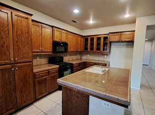 2356 S Playa Ave, Fresno, CA 93727