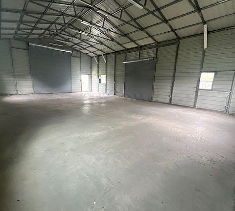 5th image of 2225 S Bridgefarmer Rd