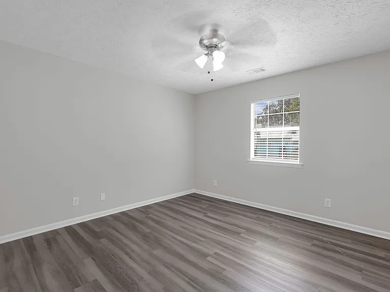 105 Crossover Ln — Photo 19