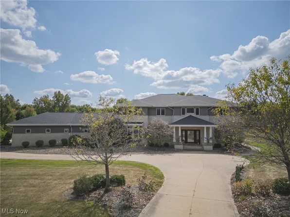 4832 Stone Gate Blvd, Akron, OH 44333