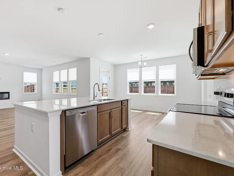 362 Summer Wind Way — Photo 14
