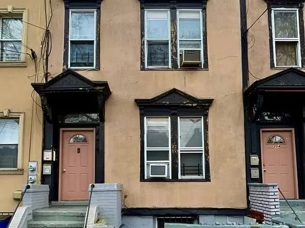 306 Berriman St, Brooklyn, NY 11208