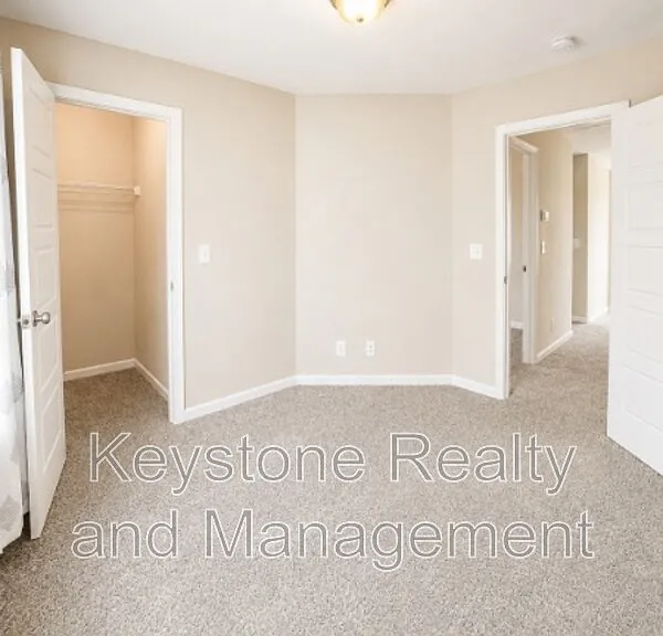 384 Wingfield Dr — Photo 14