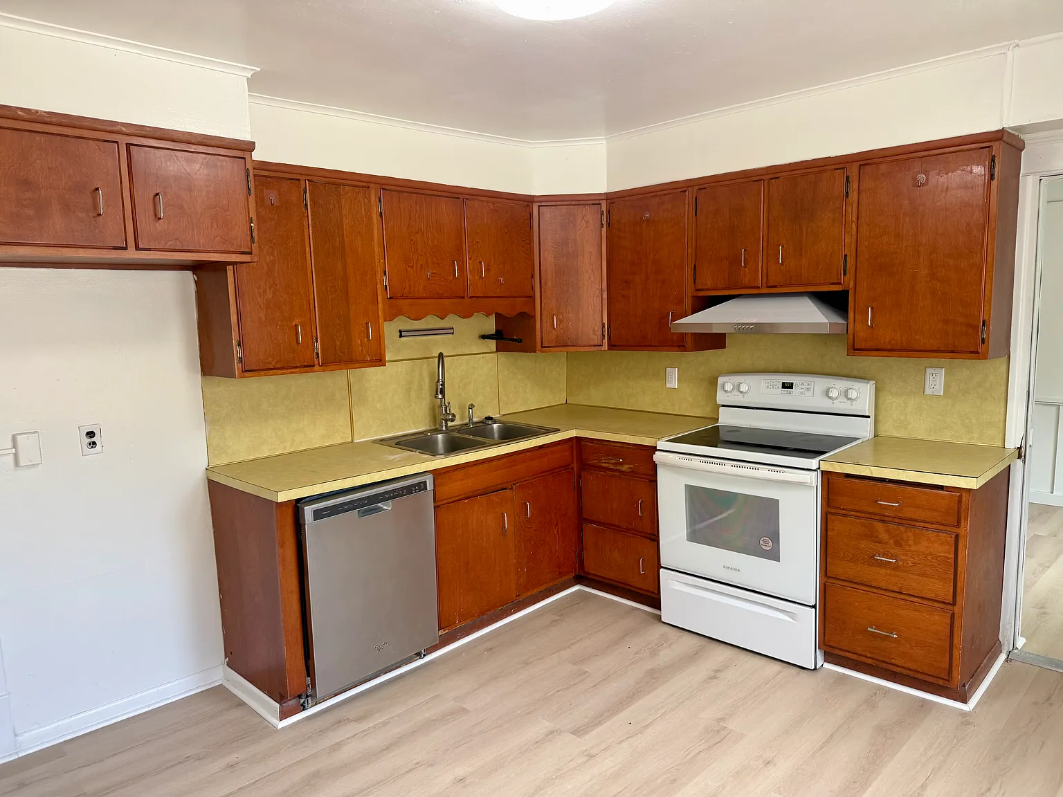 4 bed, 1450 sqft, $1,500 — Photo 4