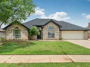 4502 Mallory Ln, Wichita Falls, TX 76309