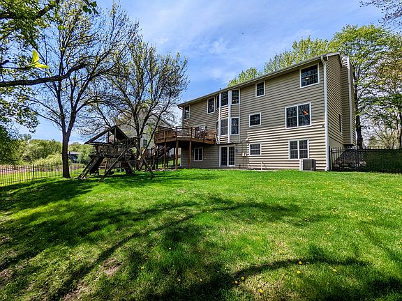 PXL_20220519_162910632_2_05232022