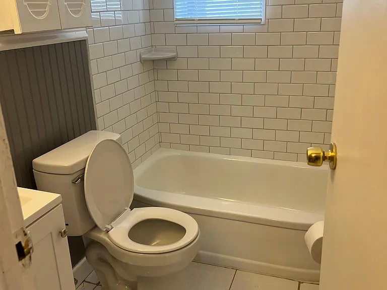 5377 Chillum Pl NE — Photo 17