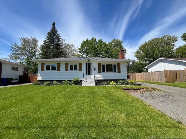 165 Wentworth Dr, Riverview, NB E1B 2T6