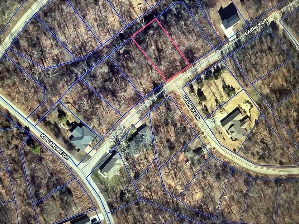 2nd image of 5 Carrick Dr #5