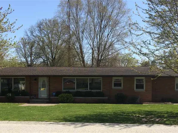 1129 E Wood Ln, Terre Haute, IN 47802
