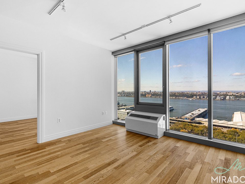 1st image of 554 W 54th St #30E