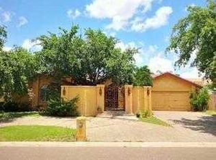 112 Devonshire Ct, Laredo, TX 78041