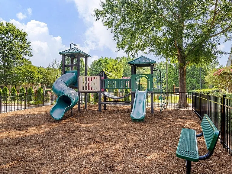 Bell Alpharetta — Photo 33