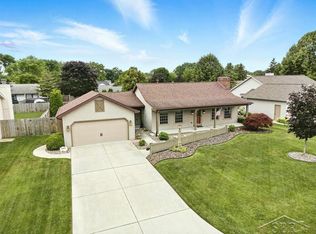 699 Plantation Dr, Saginaw, MI