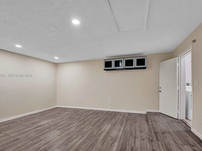 1224 Sussex St — Photo 20