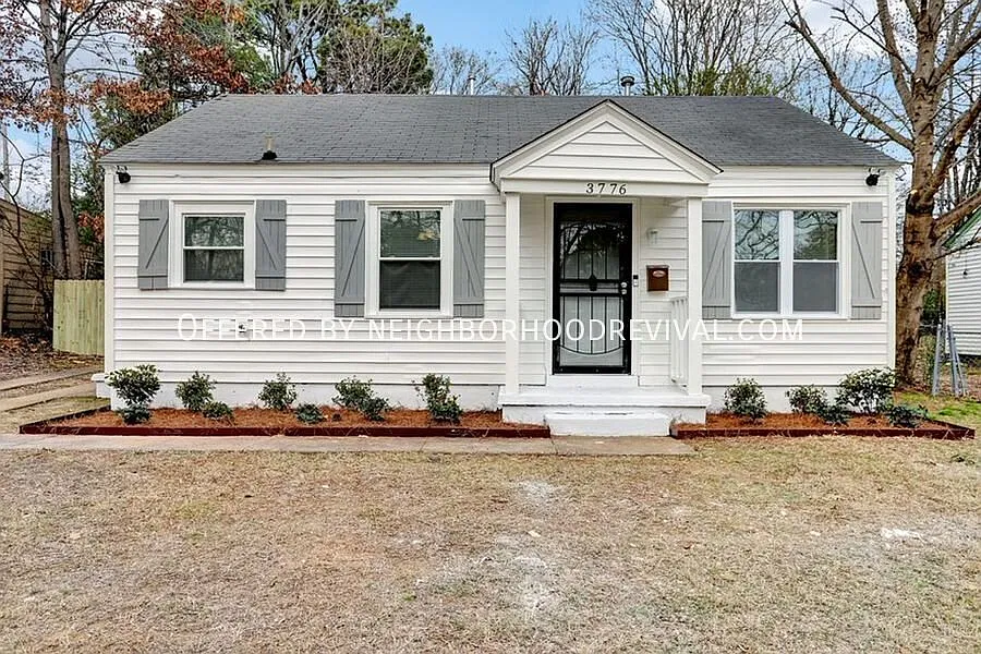 Nicely Updated 2-Bedroom Home with Washer and Dryer, 38111 — Photo 1