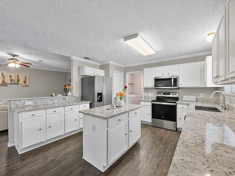 3357 Galaway Bay Dr — Photo 7