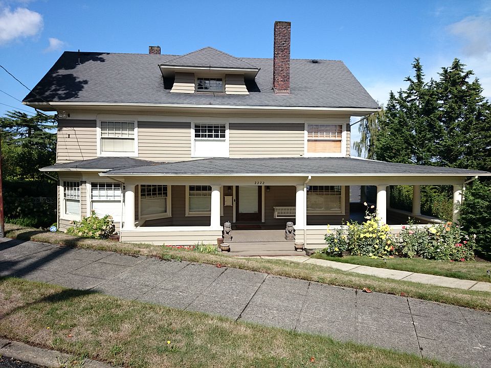 2nd image of 2222 E Crescent Dr