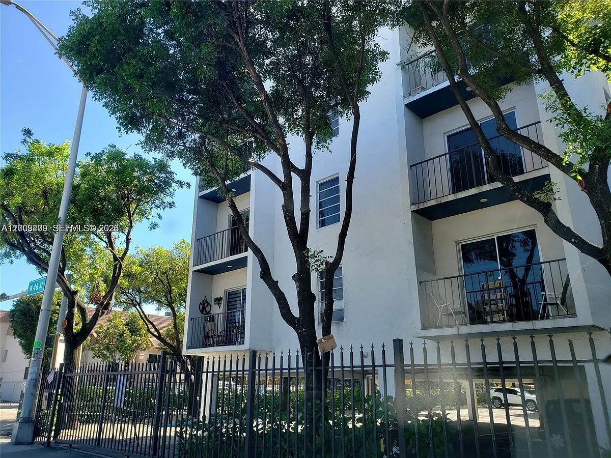 Building Photo - 4550 W 16th Ave #301