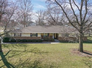 208 S Walnut St, Arrowsmith, IL 61722