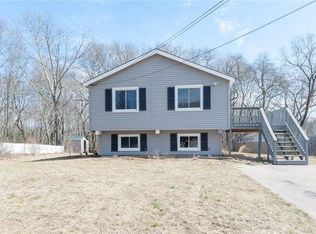 3 Fields View Rd, Bradford, RI 02808