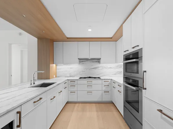 50 West 66th Street image 6 of 28