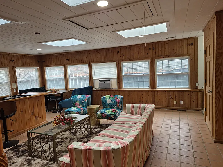 914 Riverside Ave — Photo 13