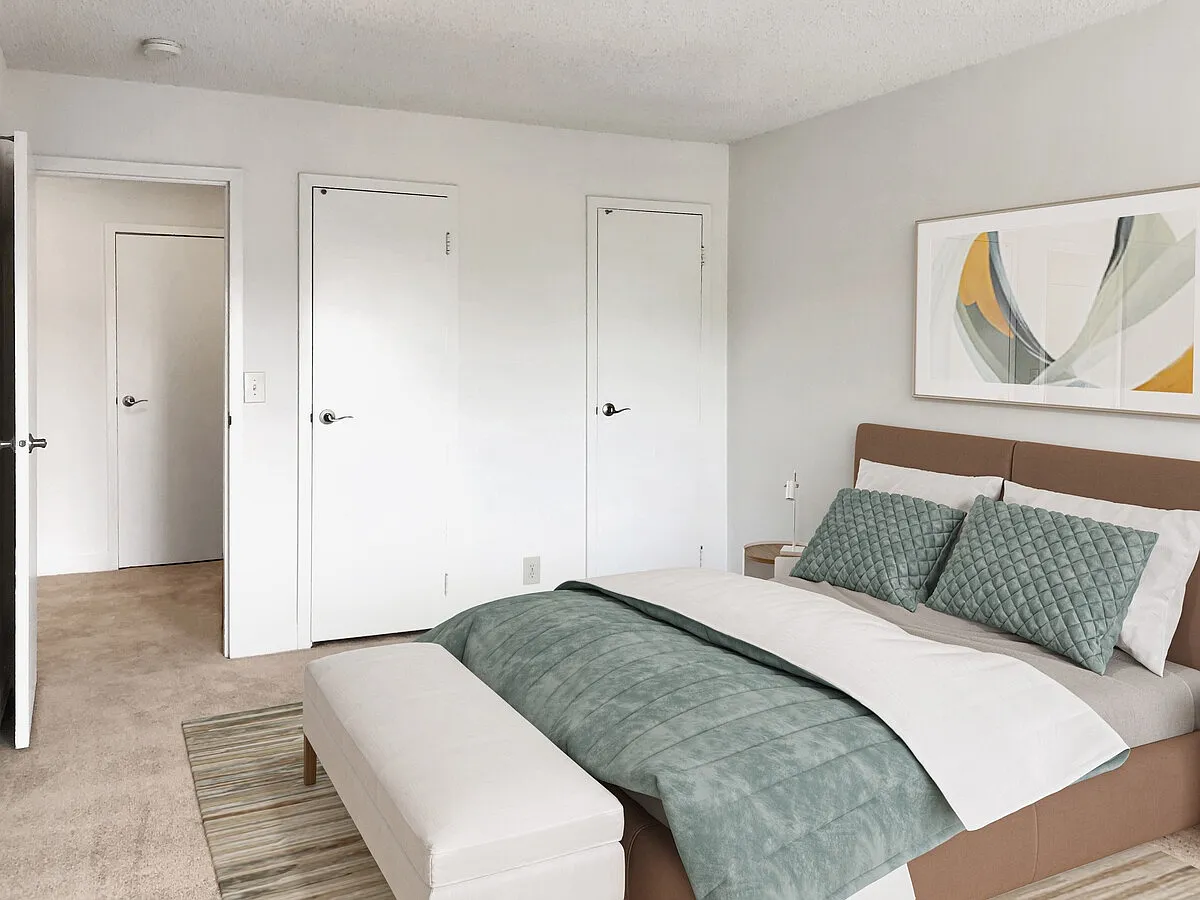 Towne Towers — Photo 3