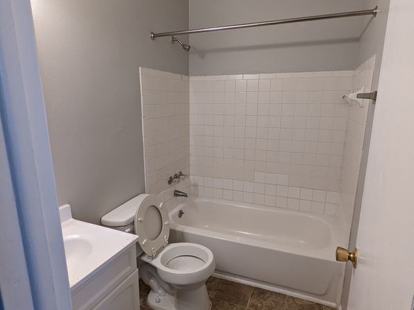 19 S Webster Ave #B