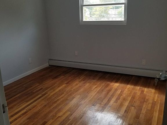 4th image of 170-3 115th Ave #3F