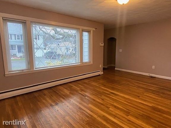 55 Hibiscus Ave. #1 Waltham Unit Photo 3